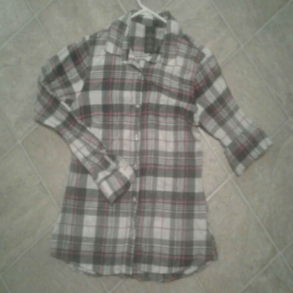 🔹️2/$7🔹️Faded Glory Button Down Plaid Shirt